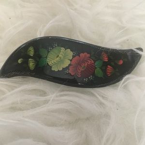 Vintage hand painted Russia barrettes and pin